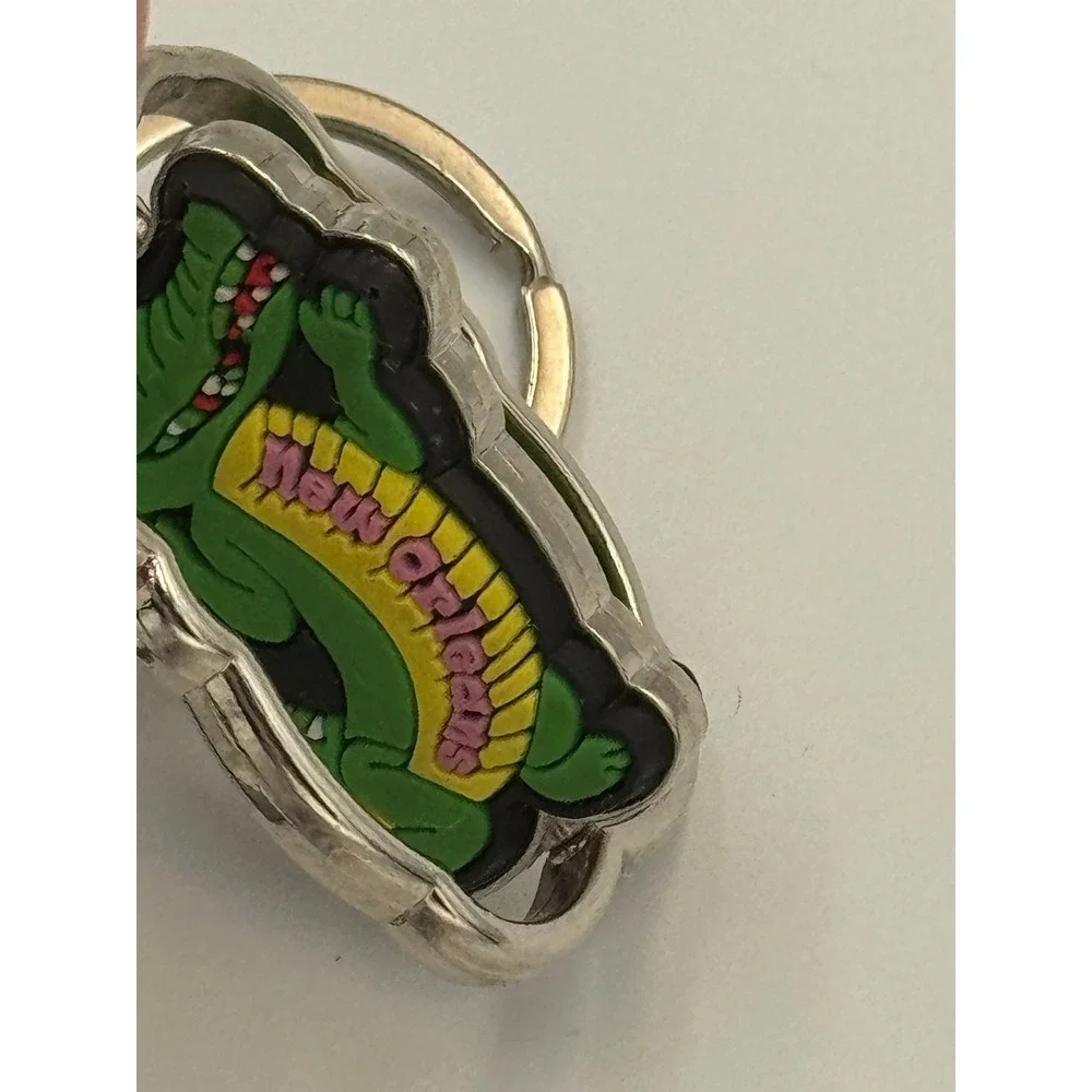 New Orleans Souvenir Keychain Green Alligator Spinner Metal Rubber‎ Travel Gift